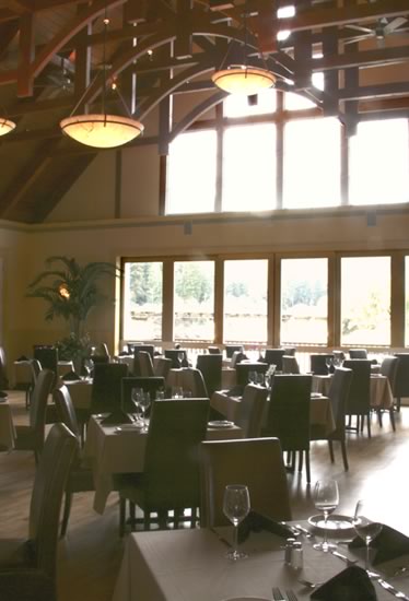 Riverview Restaurant at The Highland Dell Lodge